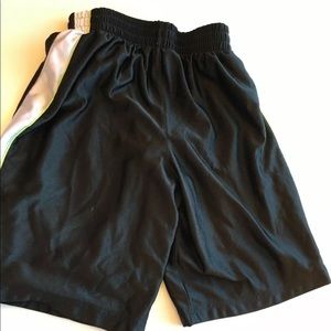 ProSpirit youth gym shorts sz L